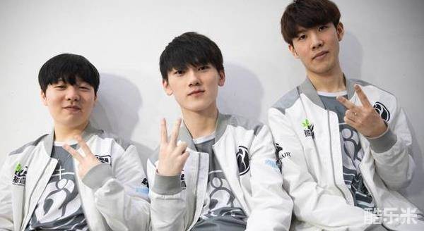 给外线的射 给外线的射